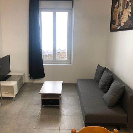 Appartement En Centre Ville Hyeres Bagian luar foto