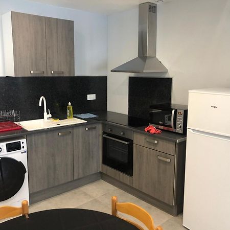 Appartement En Centre Ville Hyeres Bagian luar foto