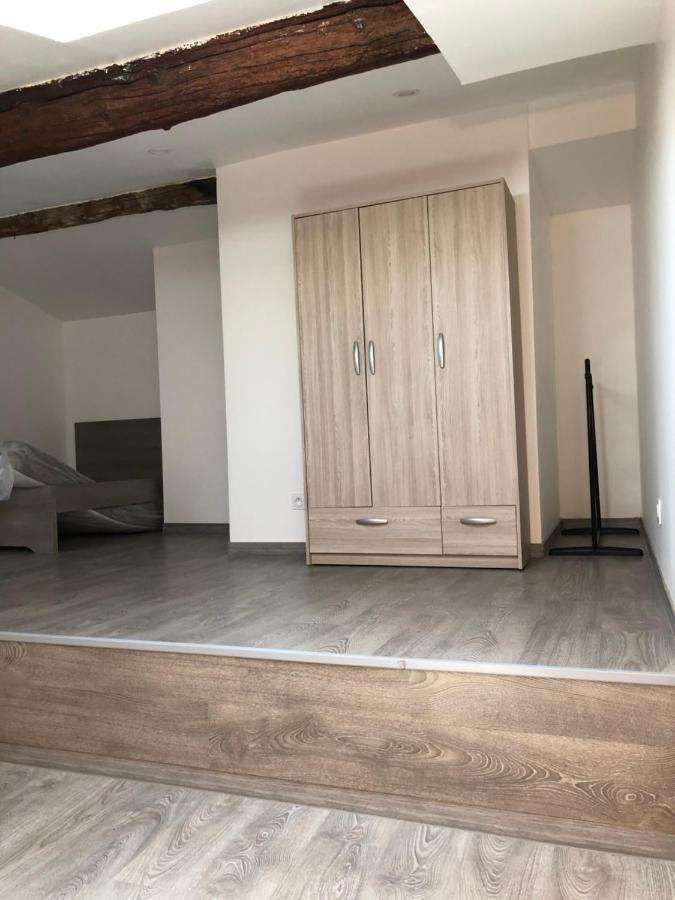 Appartement En Centre Ville Hyeres Bagian luar foto
