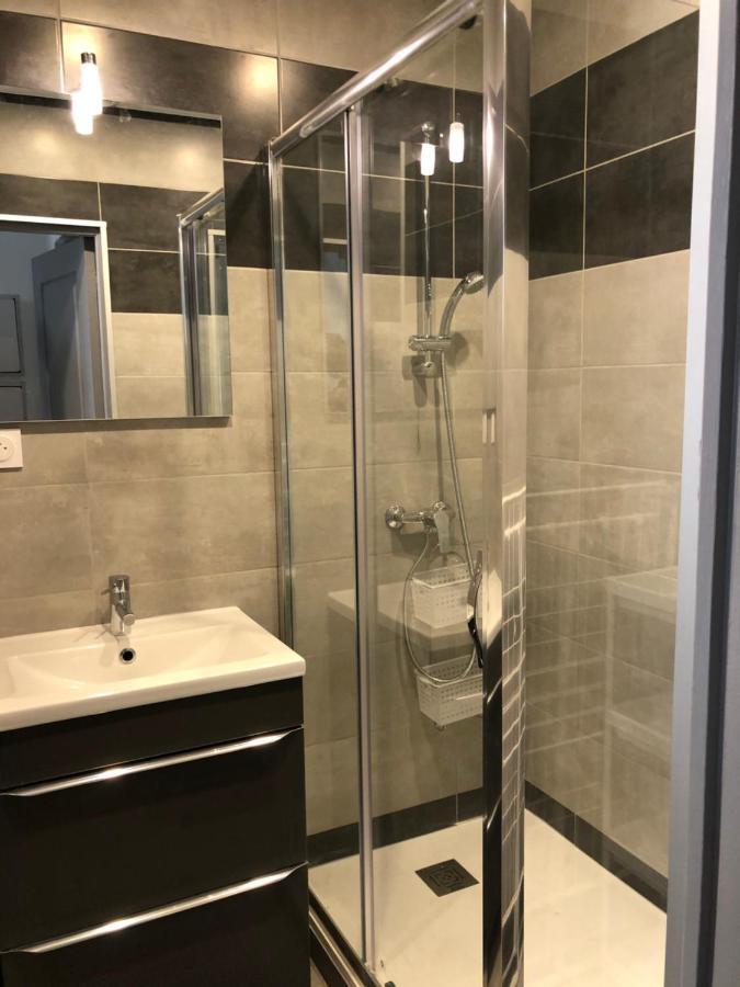 Appartement En Centre Ville Hyeres Bagian luar foto